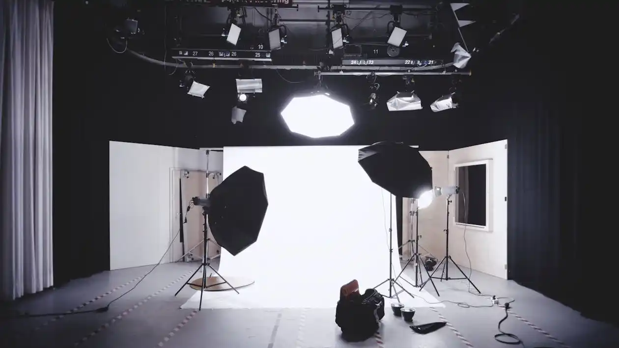 White studio