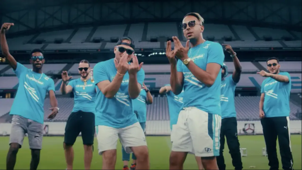 Équipe Bande organisée au stade du vélodrome